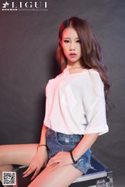 Model Yuhan "Denim hotpants en hoge hakken" [Ligui LiGui] Foto van mooie benen en jade voeten