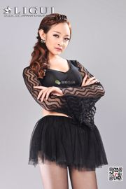 Model Xiao Yang Mi "Kant + zwarte zijde + mooie voeten" [丽 柜 Ligui]