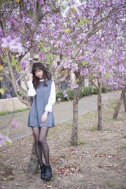 [Godin van Taiwan] Peng Lijia (Lady Yi Yi) "Black Silk Under the Cherry Blossoms"